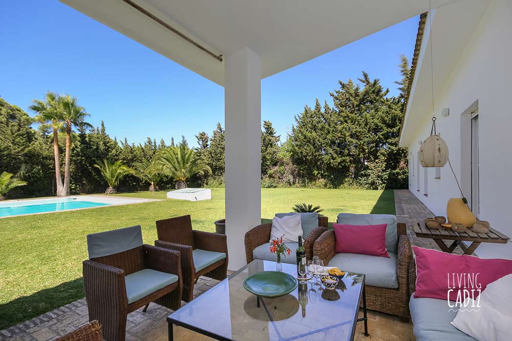 Family holiday villa in Conil with pool - Nora house