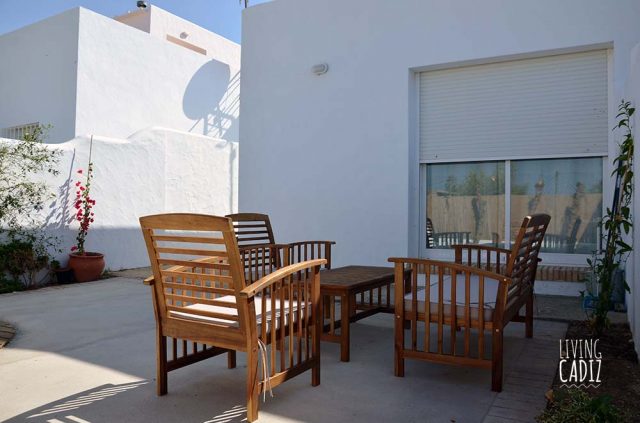 Private terrace with furnitures